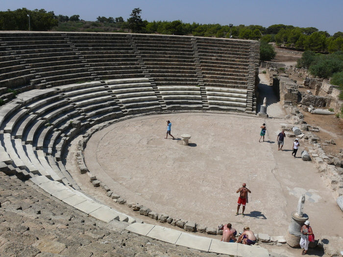 Bild: Salamis, Theater